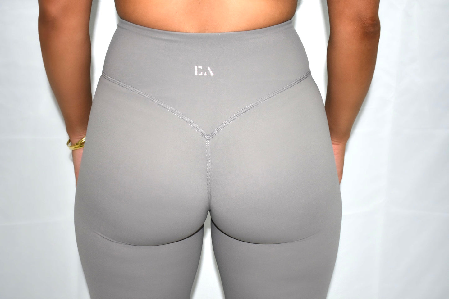 Cross Curve Leggings in Amethyst Ash