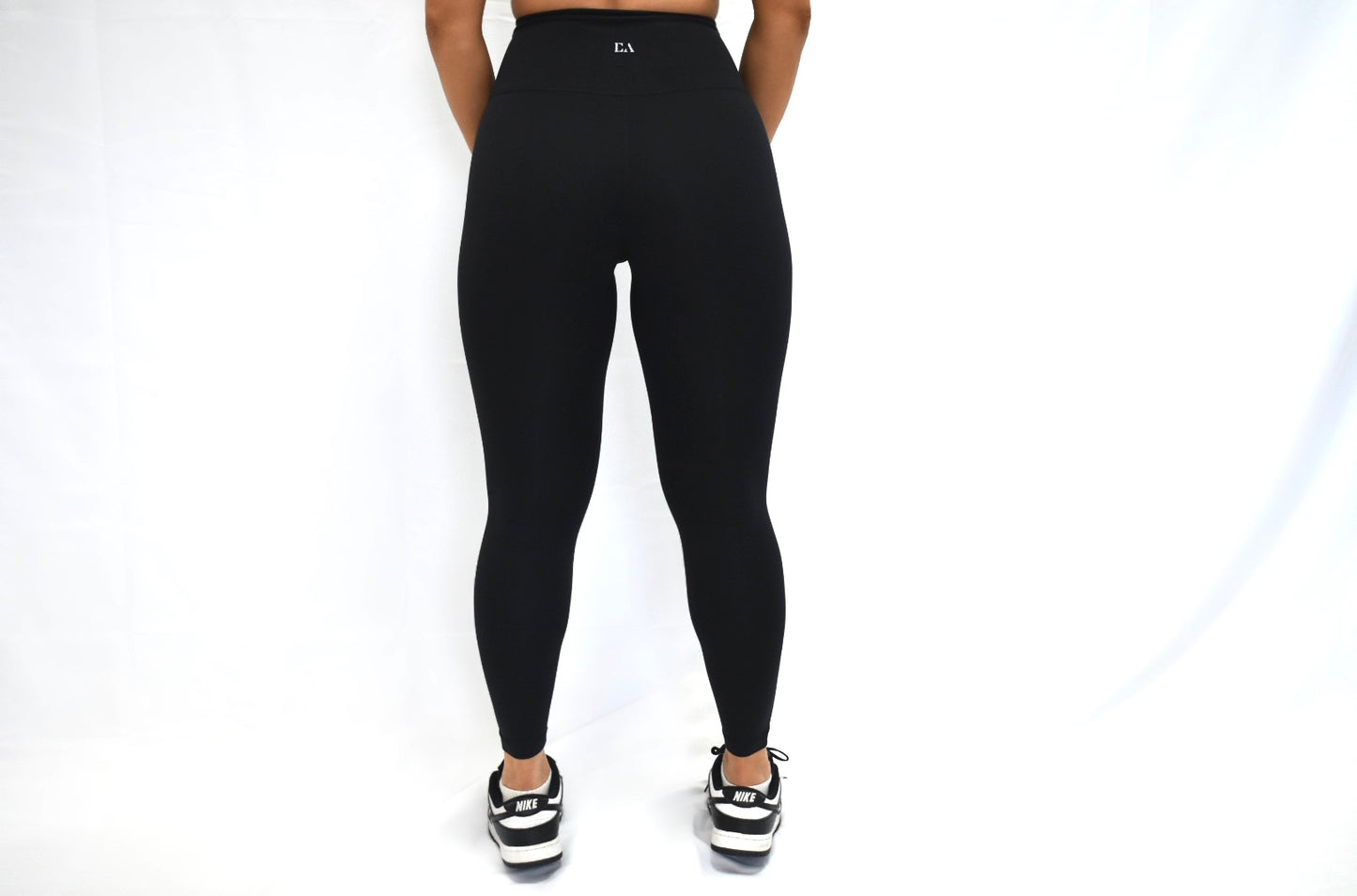 LuxeLull High Waist Leggings in Black