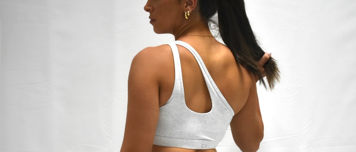 Assymetric Fit Sports Bra in Heathered White